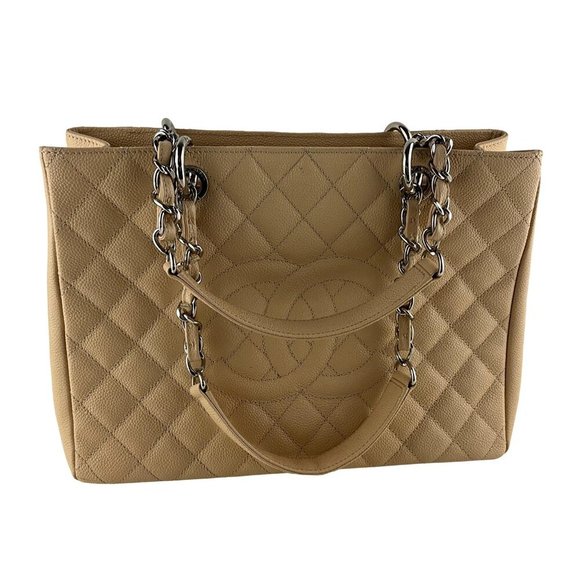 Used Chanel Women's Tote Bag Interlocking CC Creme Quilted Caviar Leather Sz M - Picture 1 of 15